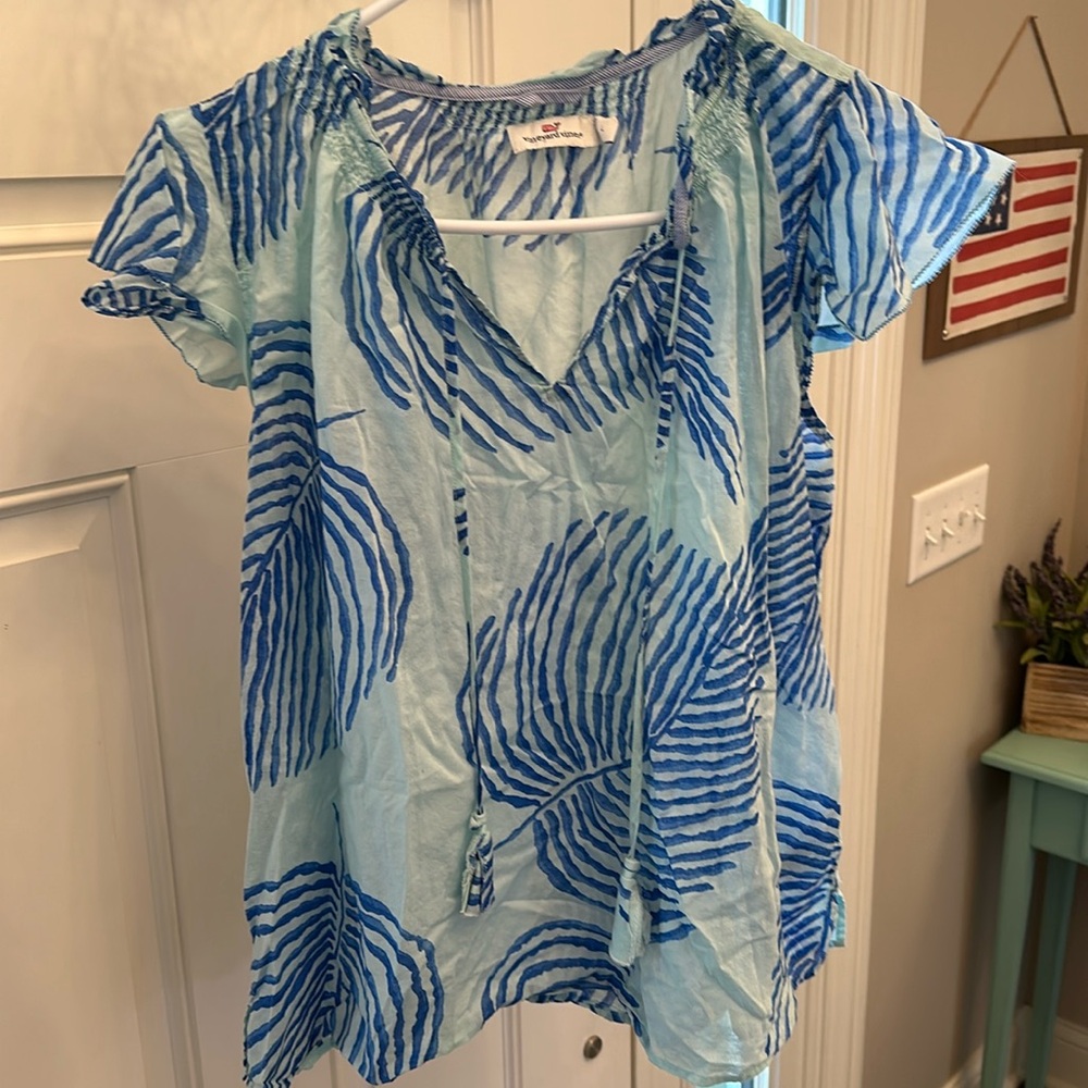 Summer Vineyard Vines Beach Shirt
